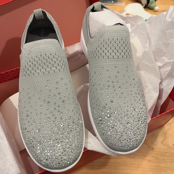 New Kelly & Katie Gray Sparkle Slip-On Tennis Shoes – Size 6 - Picture 1 of 1